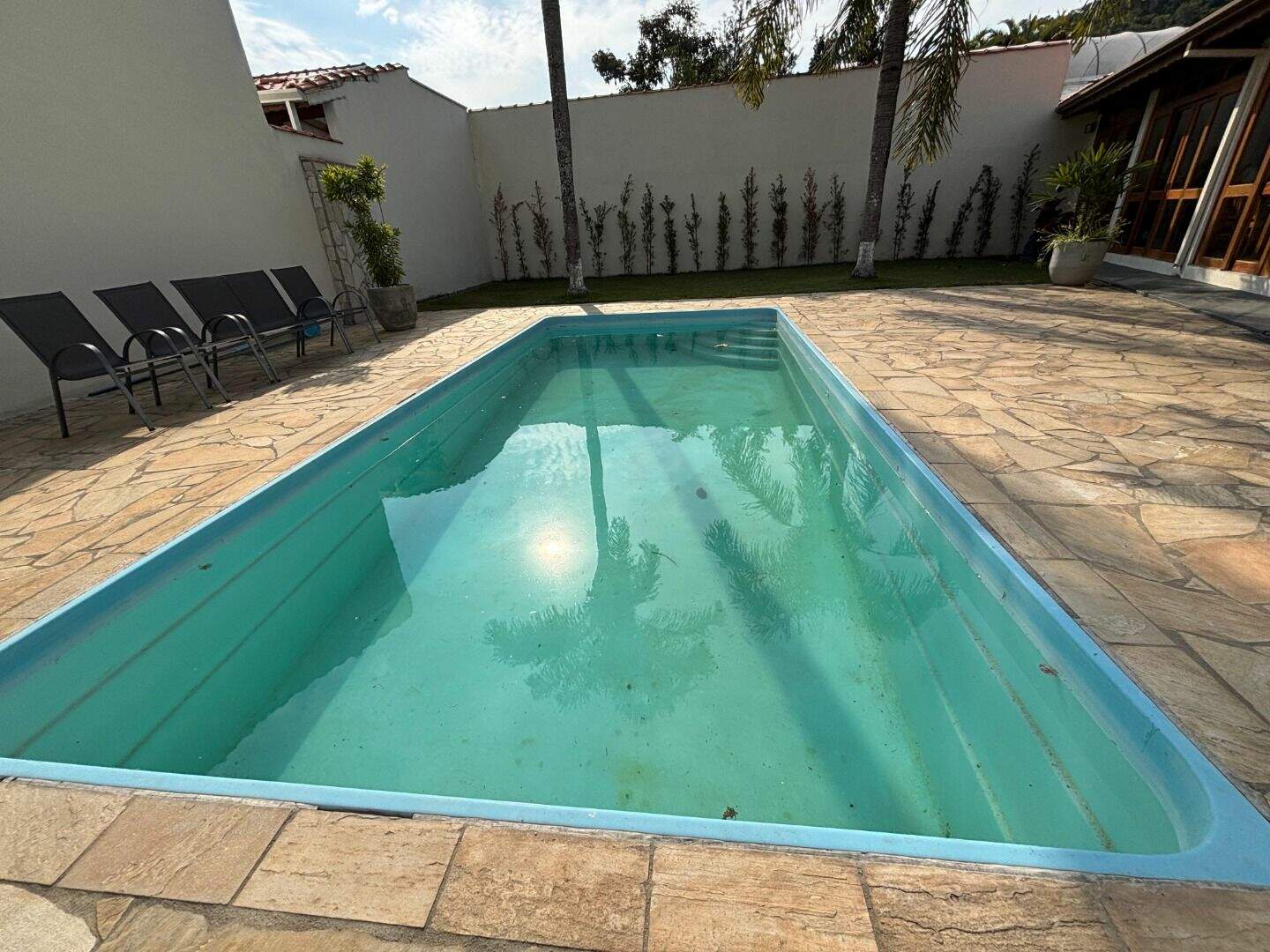 Casa para aluguel no Itapema: 
