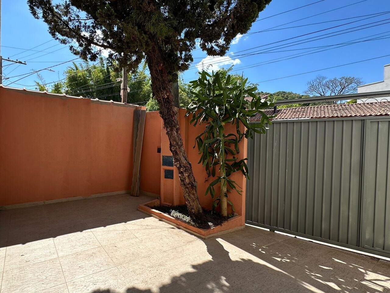Casa à venda no Freguesia da Escada: 