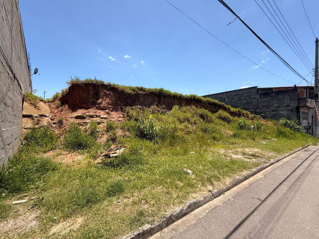 Terreno à venda no Nova Paratei: 