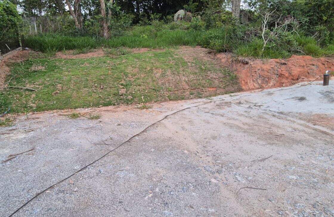 Terreno à venda no Paião: 