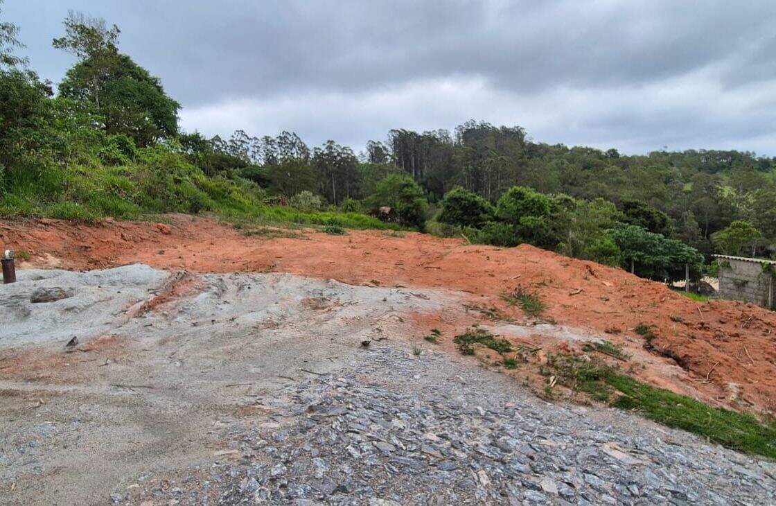 Terreno à venda no Paião: 