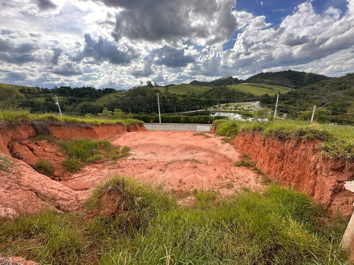 Terreno à venda no Ipiranga: 