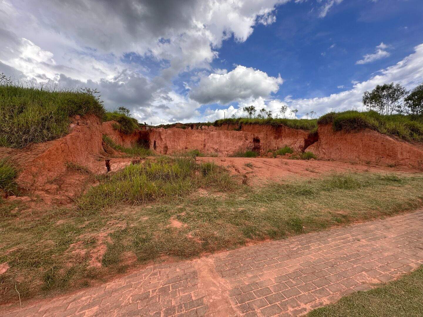 Terreno à venda no Ipiranga: 