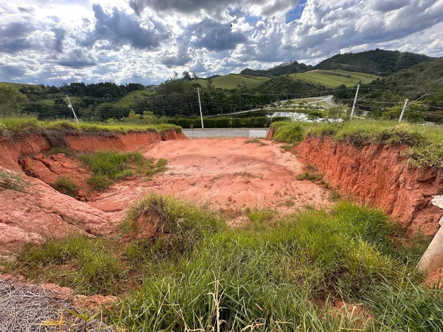Terreno à venda no Ipiranga: 