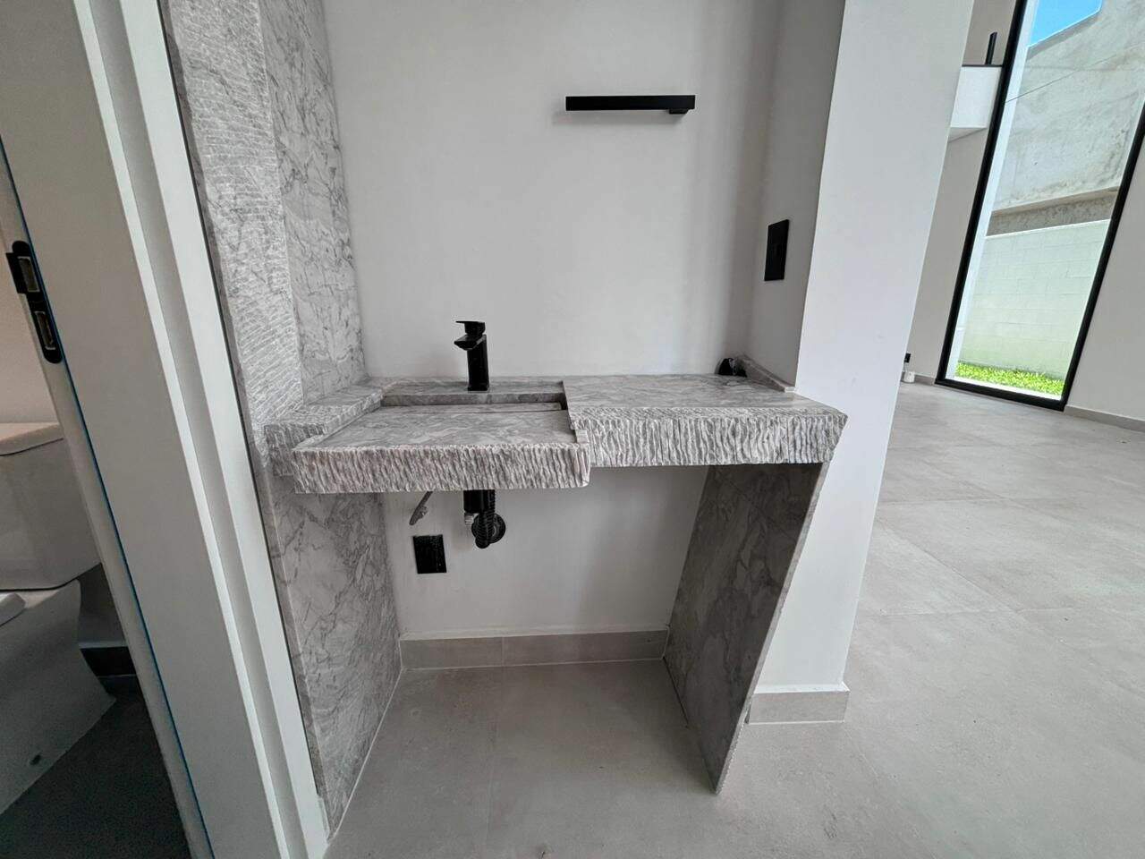 Sobrado à venda no Fazenda Palao (Alpes de Guararema): 
