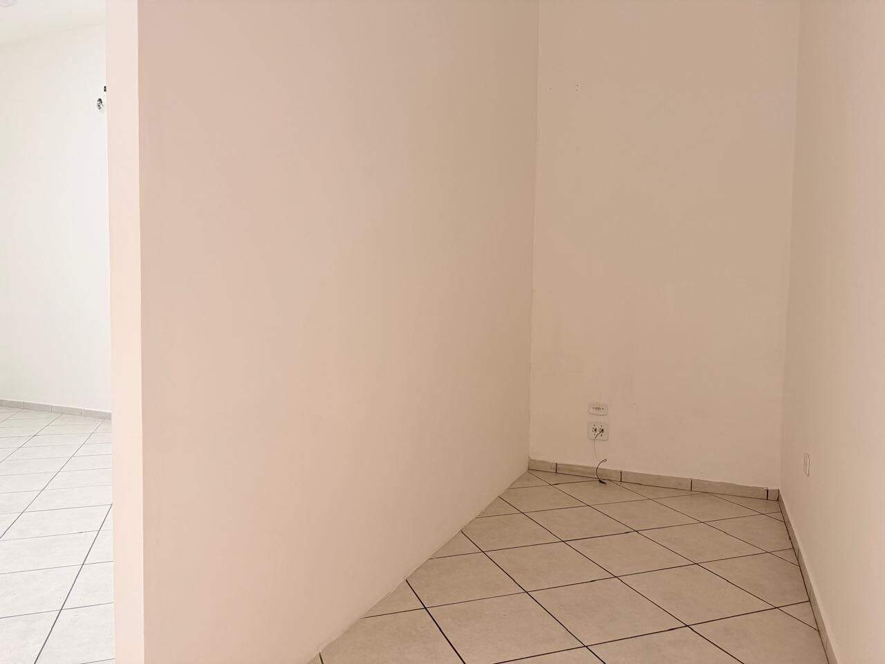 Sala para aluguel no Centro: 