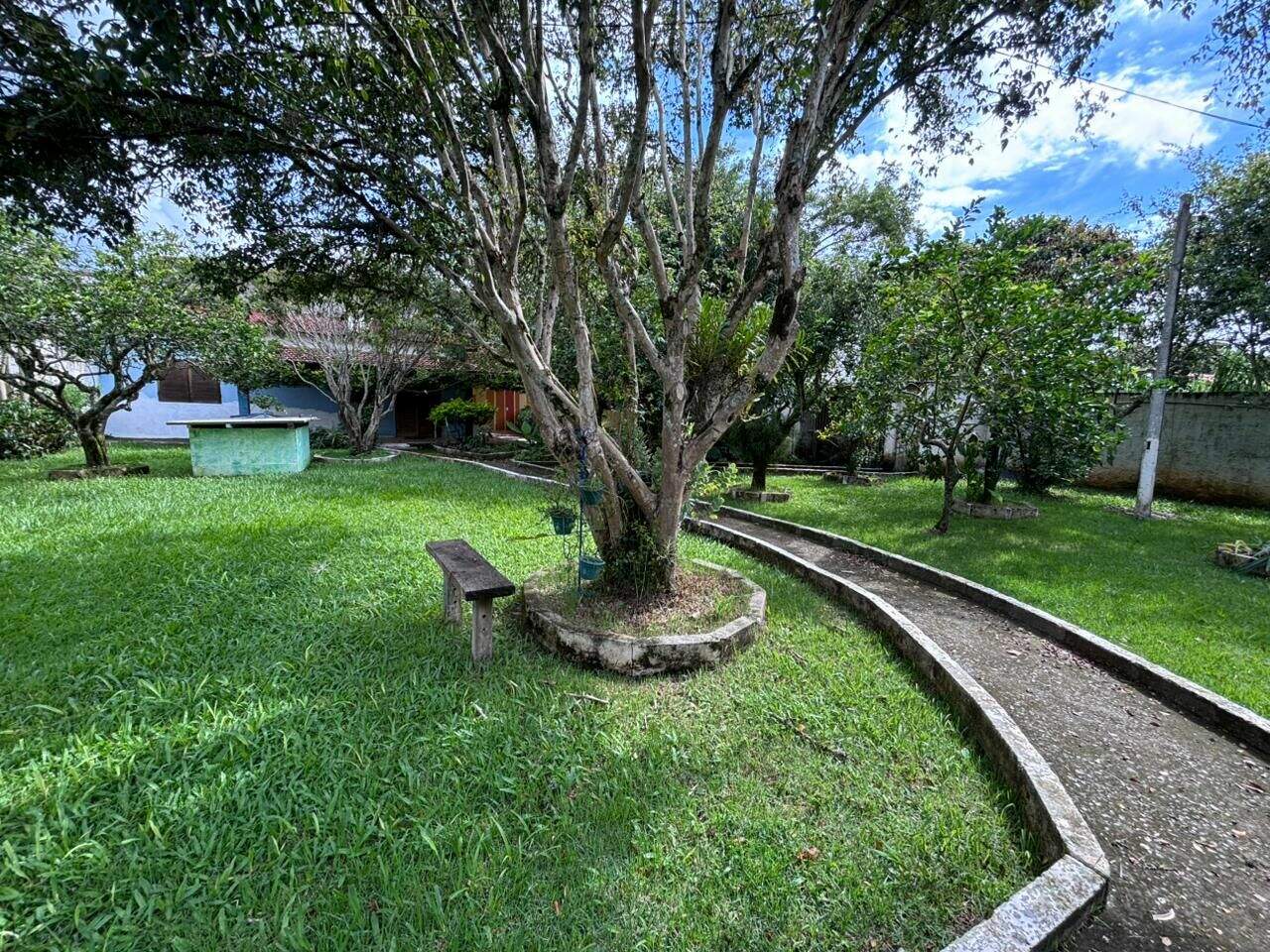 Chácara à venda no Jardim Costão: 