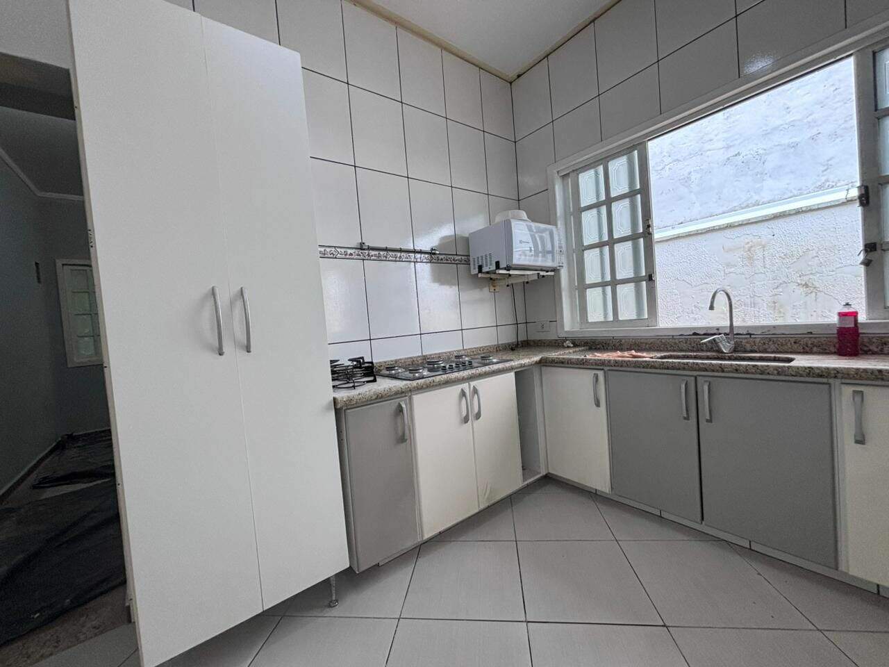 Casa para aluguel no Centro: 
