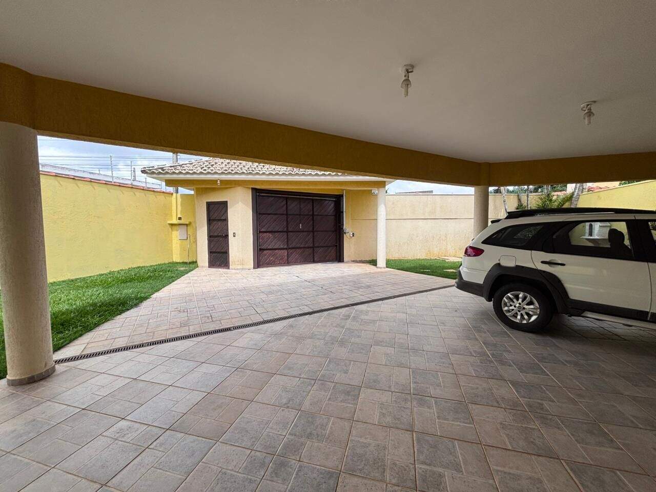 Sobrado à venda no Itapema: 