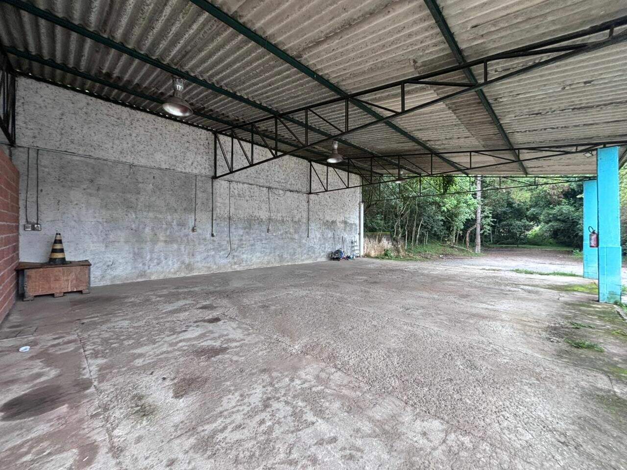 Galpão para aluguel no Centro: 