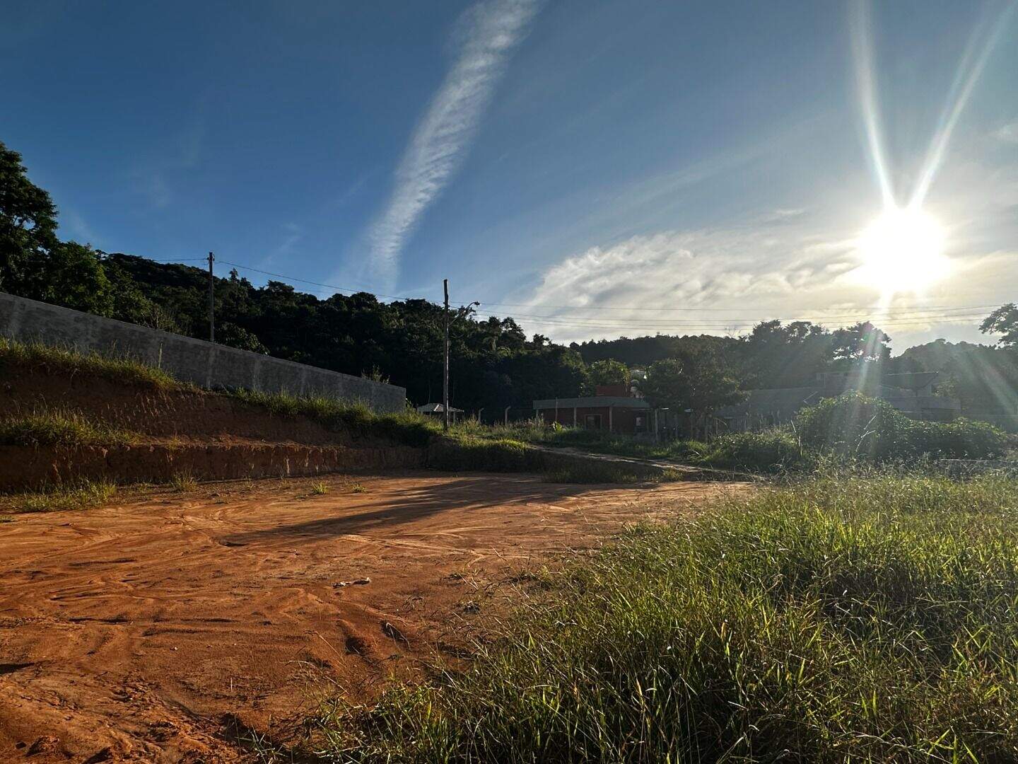 Terreno à venda no Estância Guararema: 