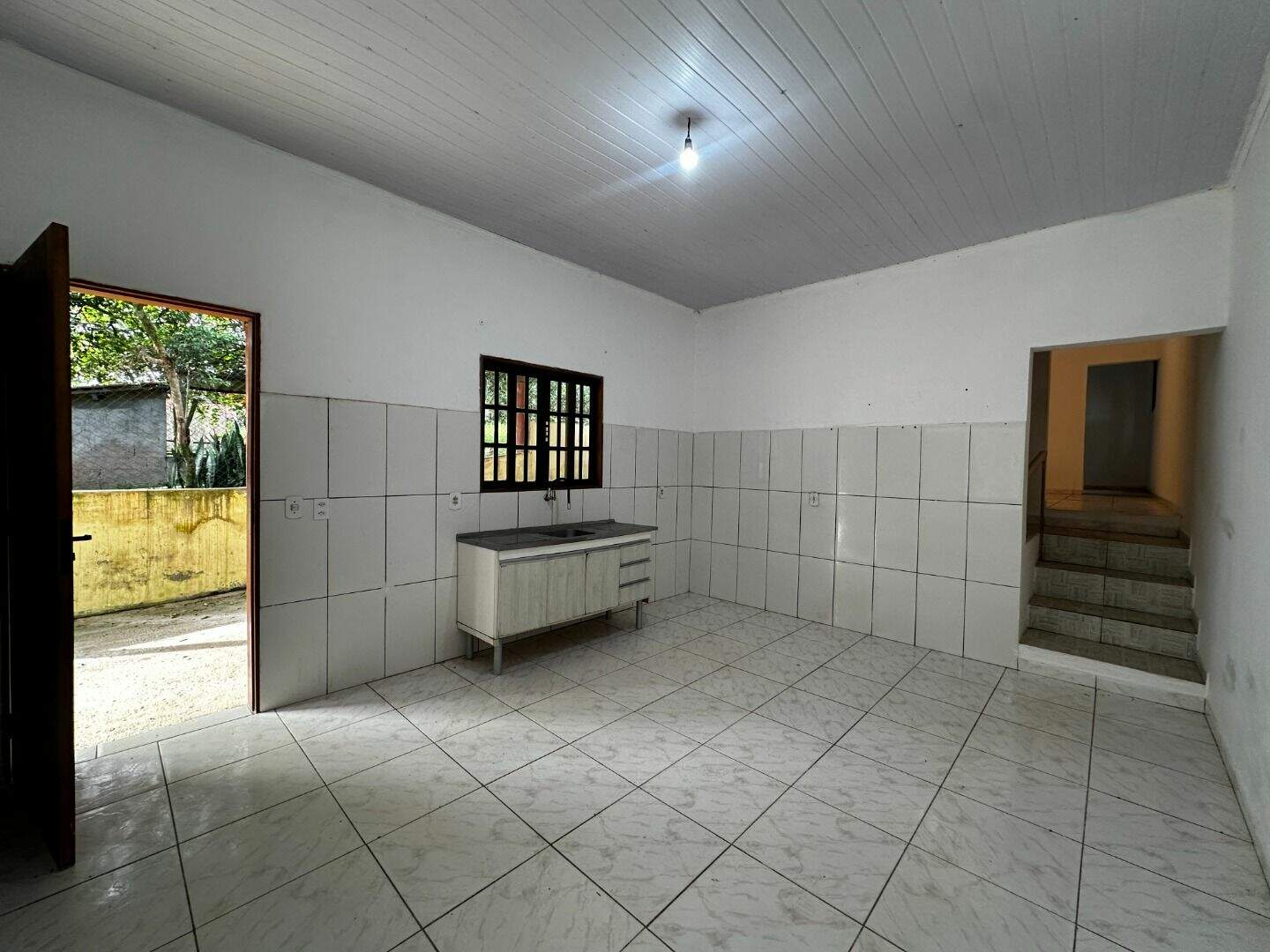 Casa para aluguel no Maracatu: 