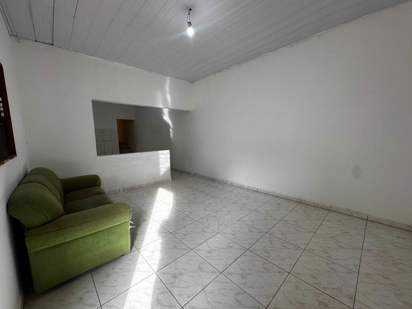 Casa para aluguel no Maracatu: 