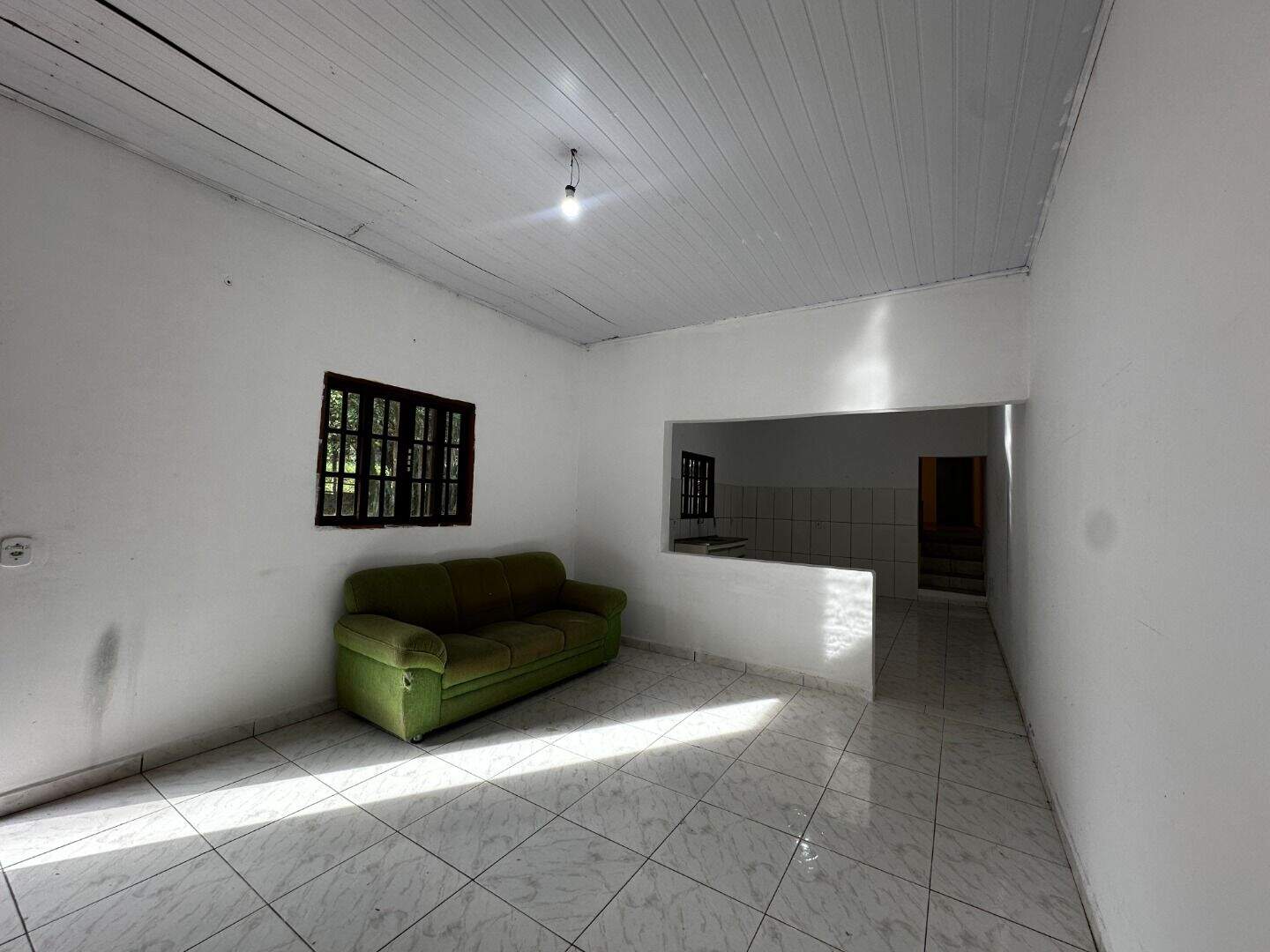 Casa para aluguel no Maracatu: 