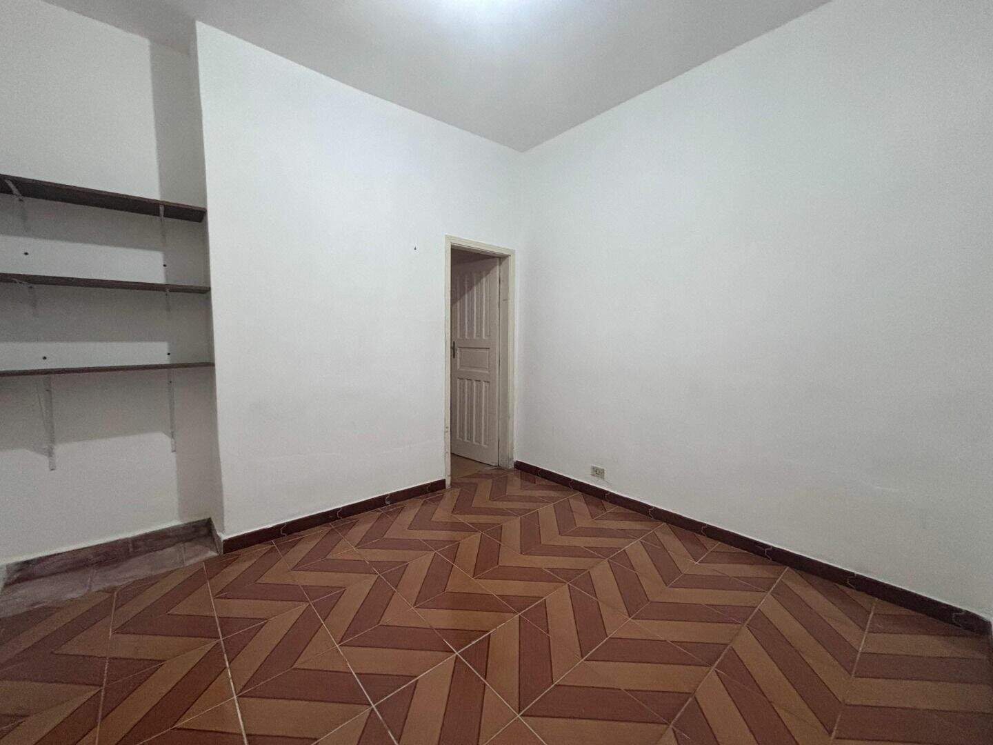 Kitnet para aluguel no Centro: 