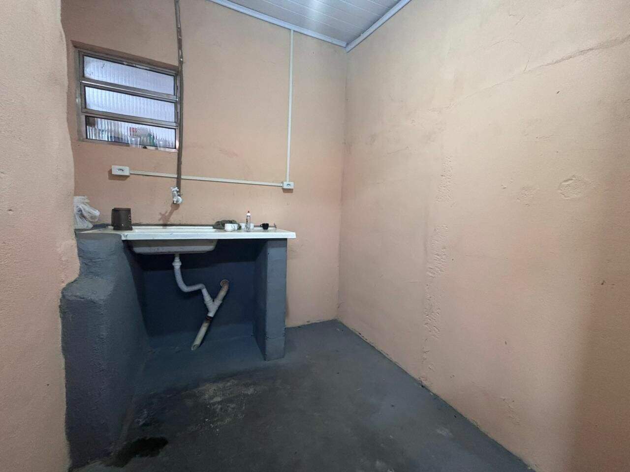 Ponto para aluguel no Centro: 