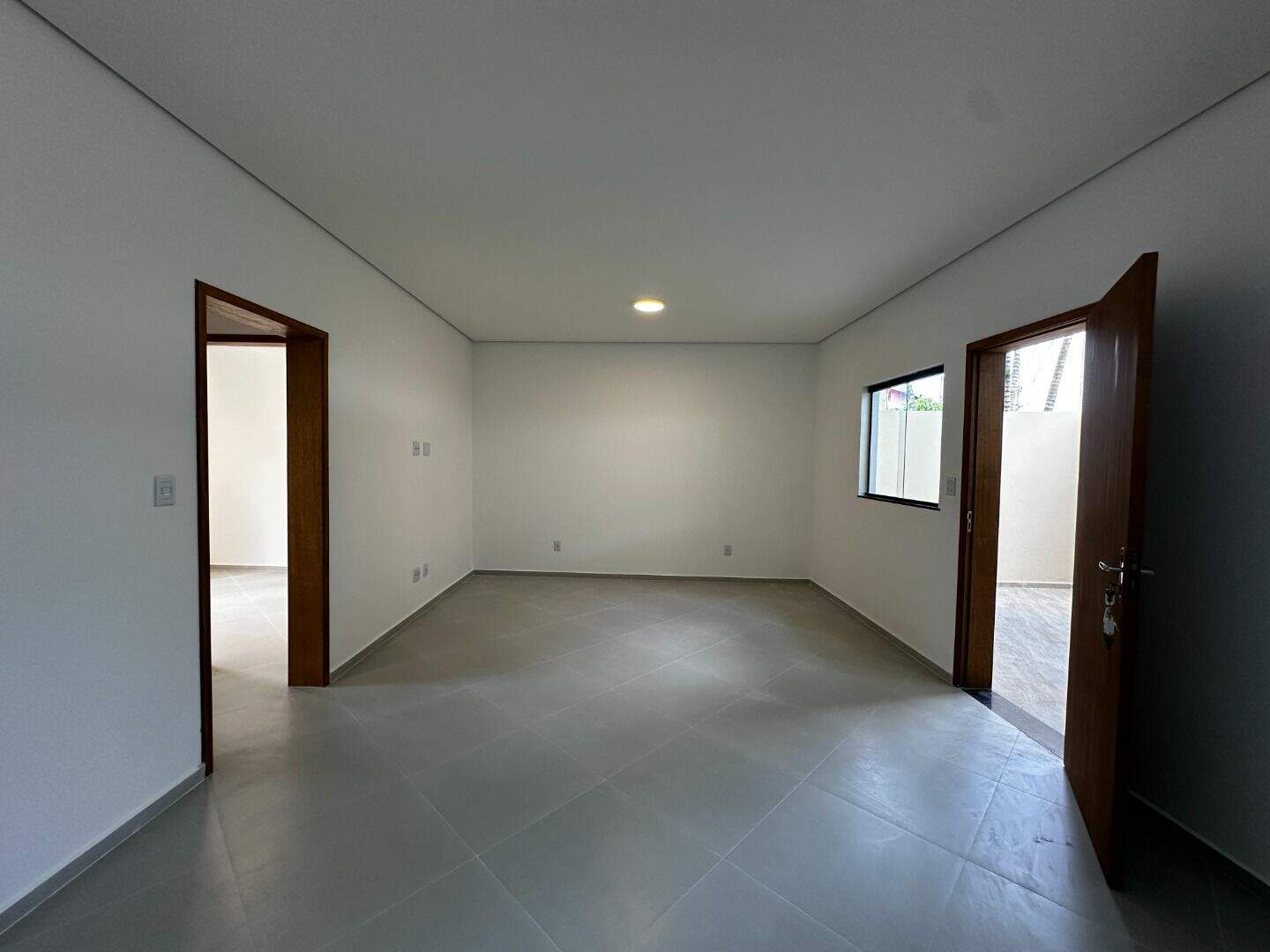 Casa para aluguel no Itapema: 