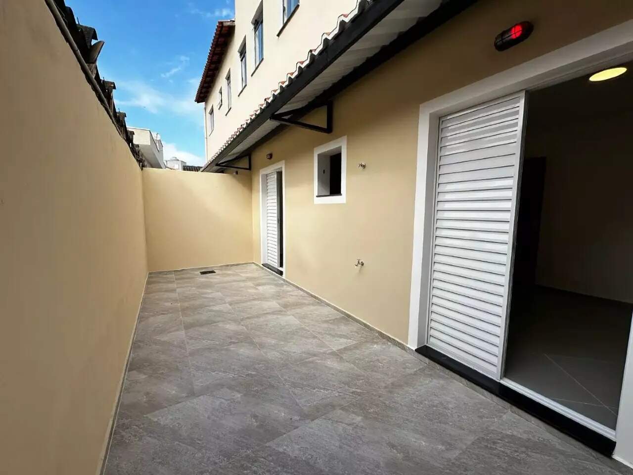 Casa para aluguel no Itapema: 