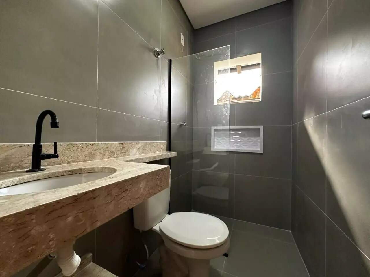 Casa para aluguel no Itapema: 