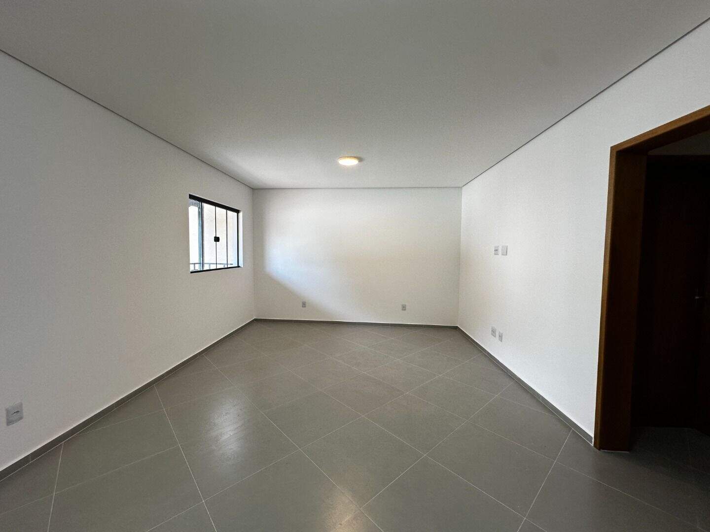 Casa para aluguel no Itapema: 
