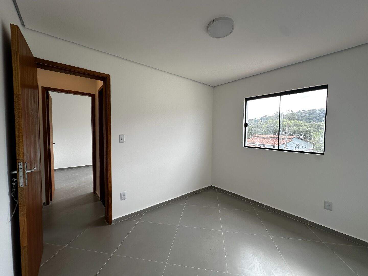 Casa para aluguel no Itapema: 