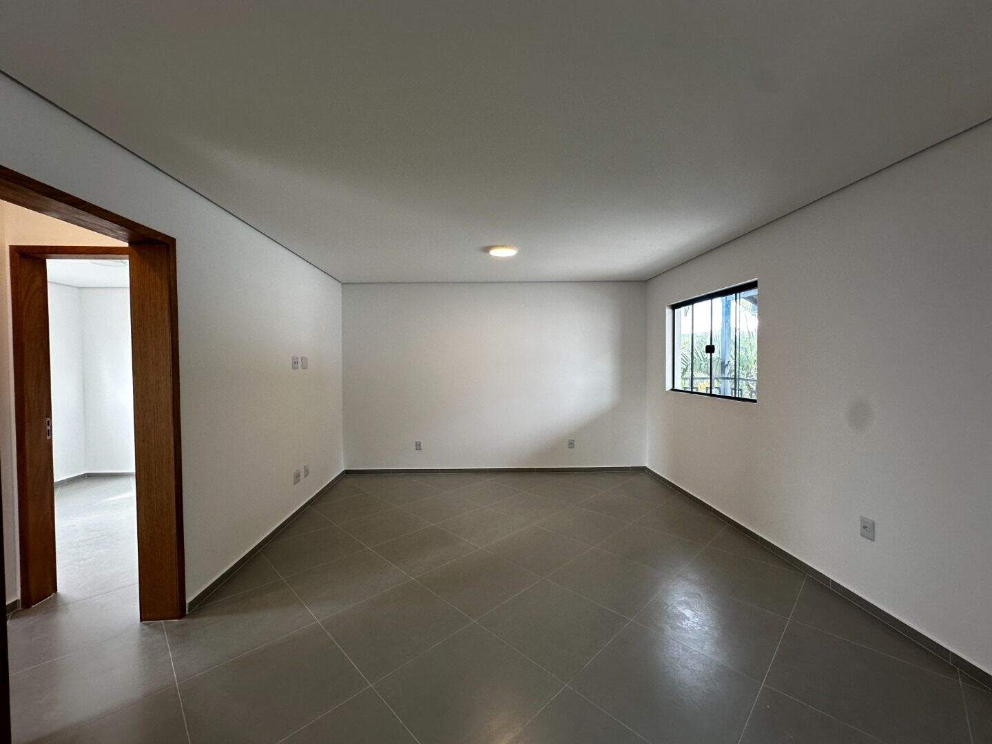 Casa para aluguel no Itapema: 