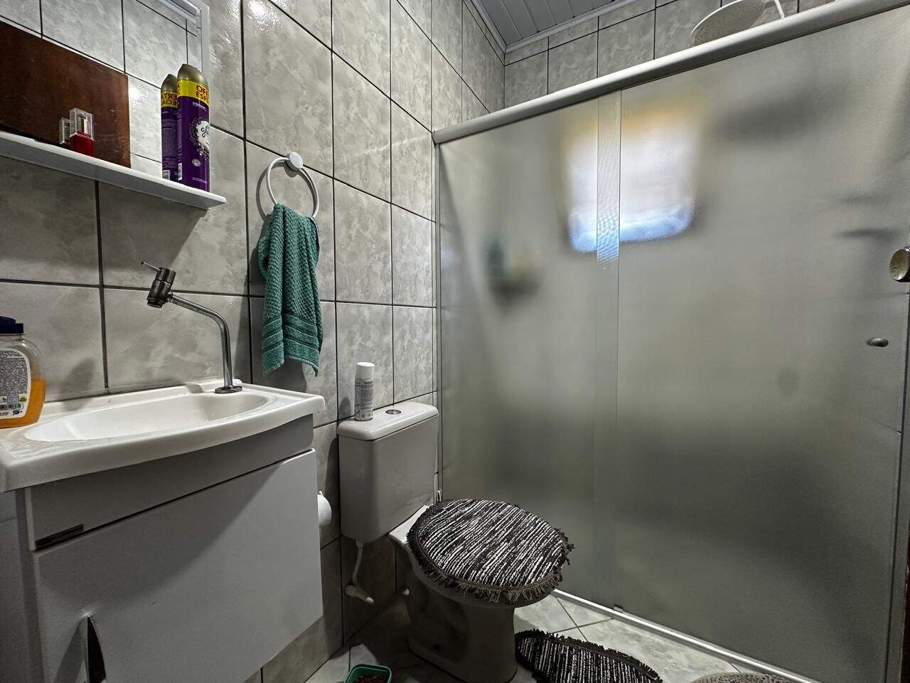 Casa à venda no Loteamento Valparaíba: 