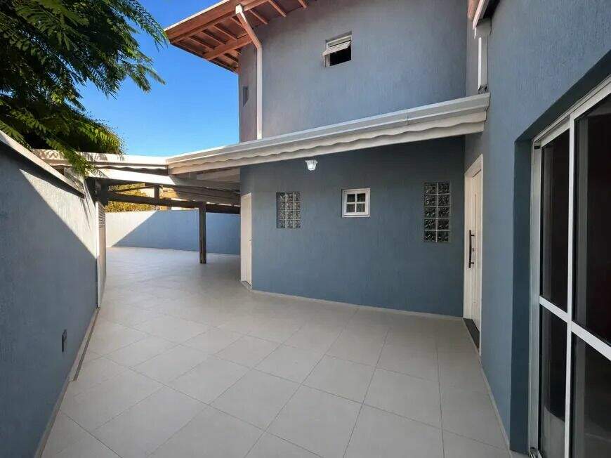 Casa à venda no Centro: 