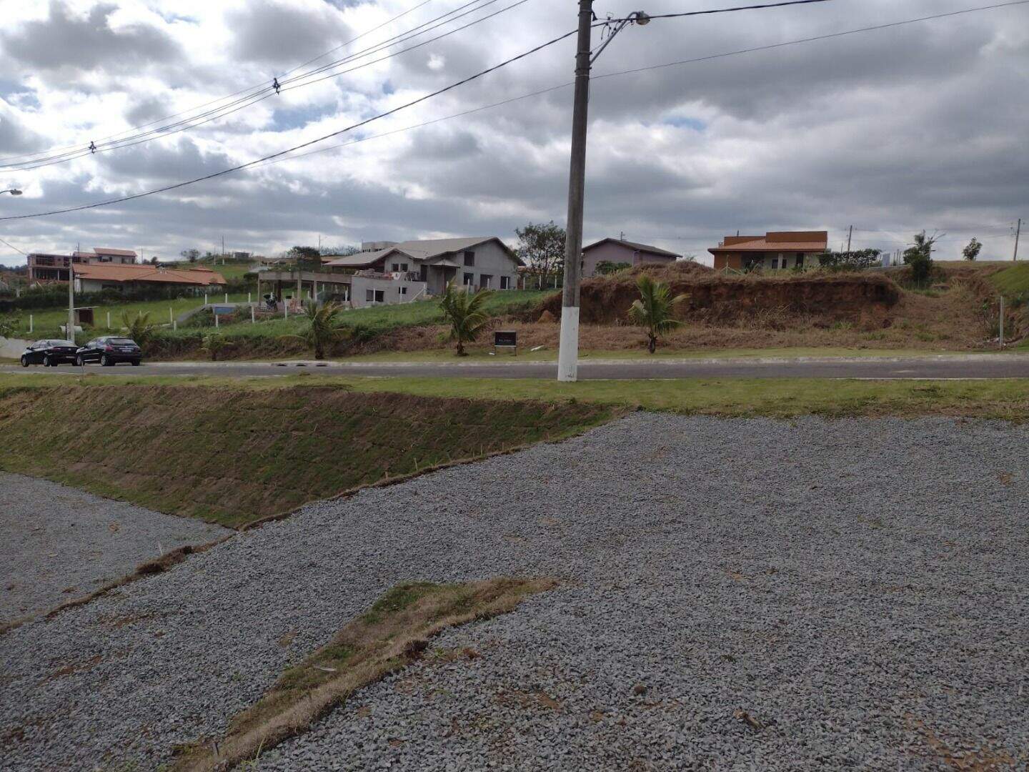 Terreno à venda no Cerejeira: 