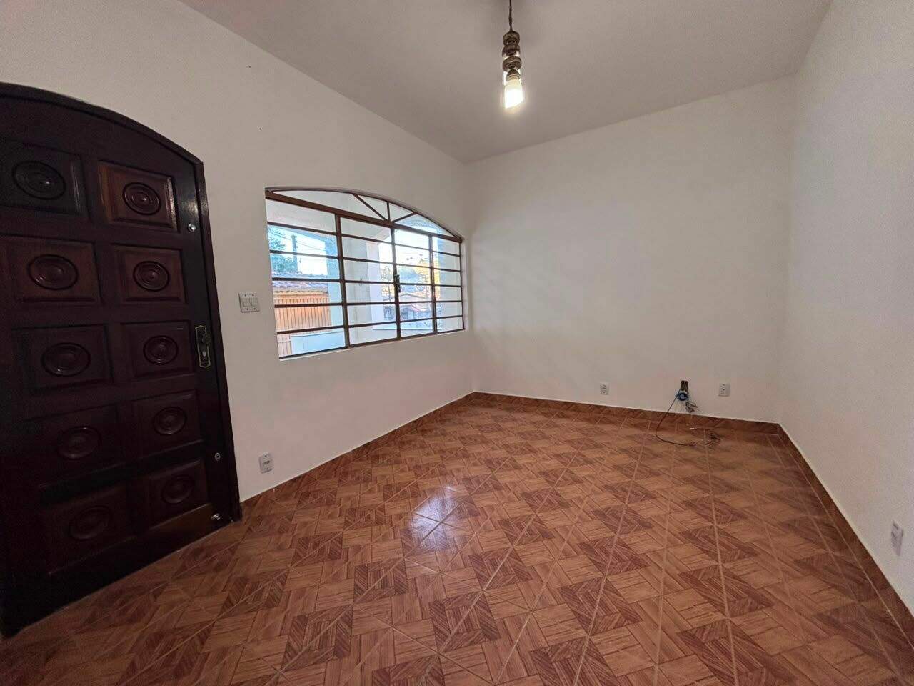 Casa para aluguel no Centro: 
