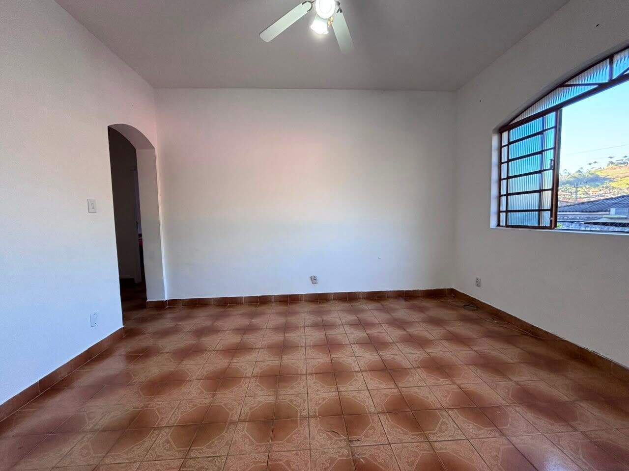 Casa para aluguel no Centro: 