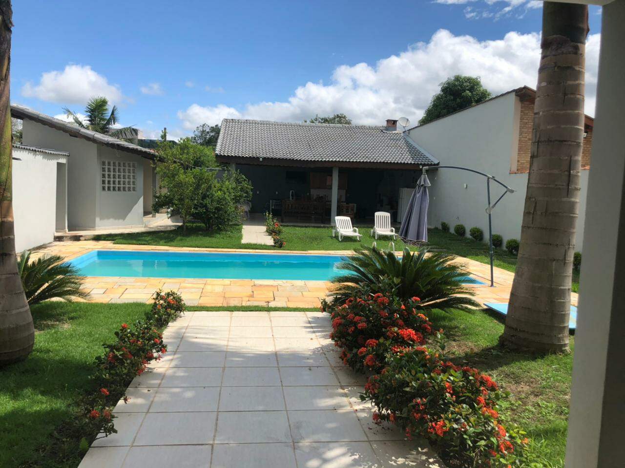 Casa para aluguel no Centro: 
