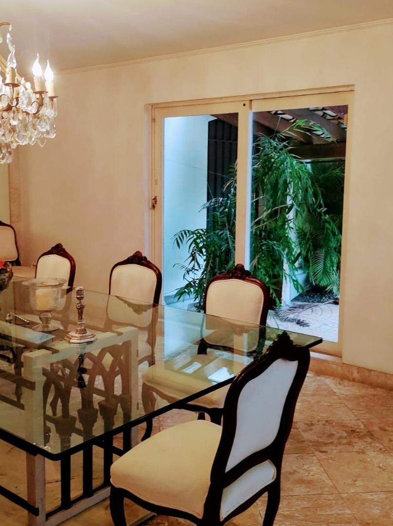 Casa à venda no Jardim Guedala: 
