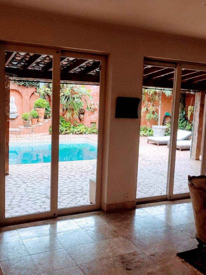 Casa à venda no Jardim Guedala: 