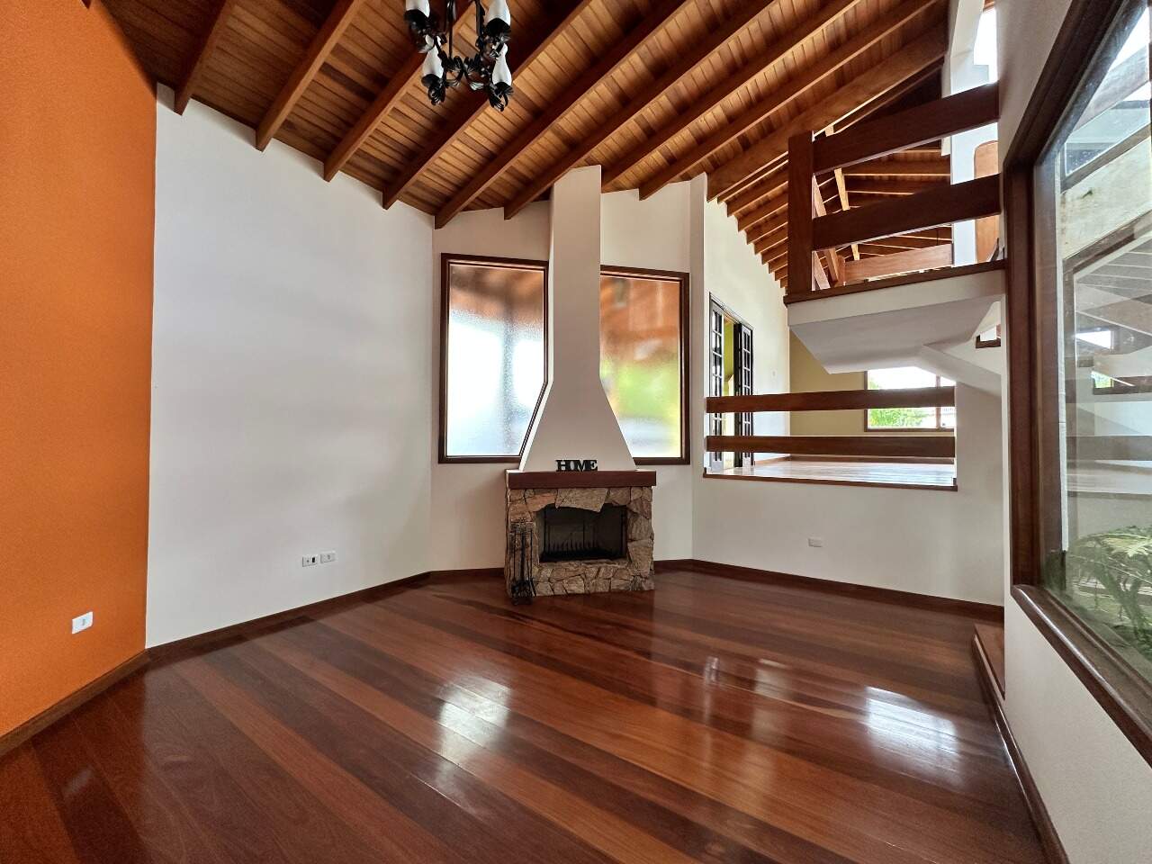 Casa à venda no Fazenda Paião (Alpes de Guararema): 