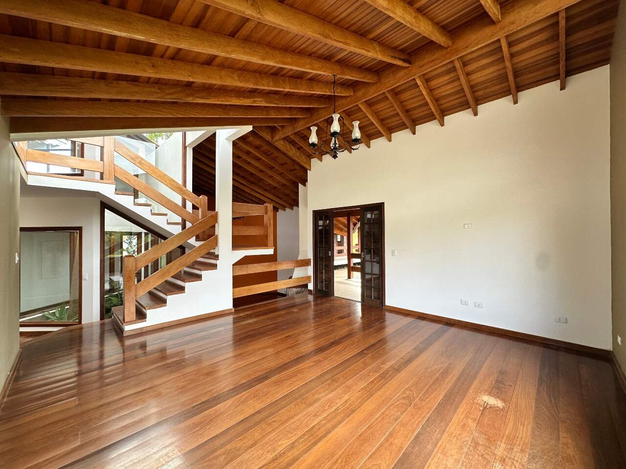 Casa à venda no Fazenda Paião (Alpes de Guararema): 