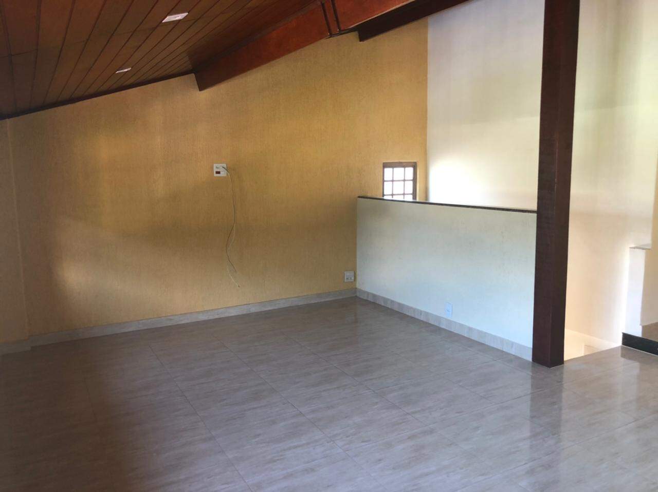 Casa para aluguel no Centro: 