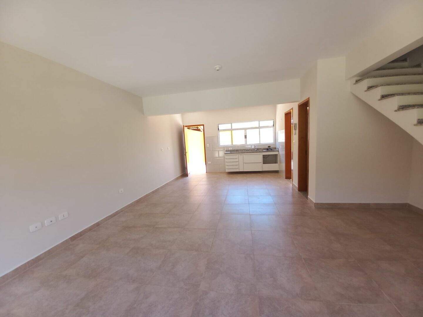 Casa para aluguel no Nogueira: 
