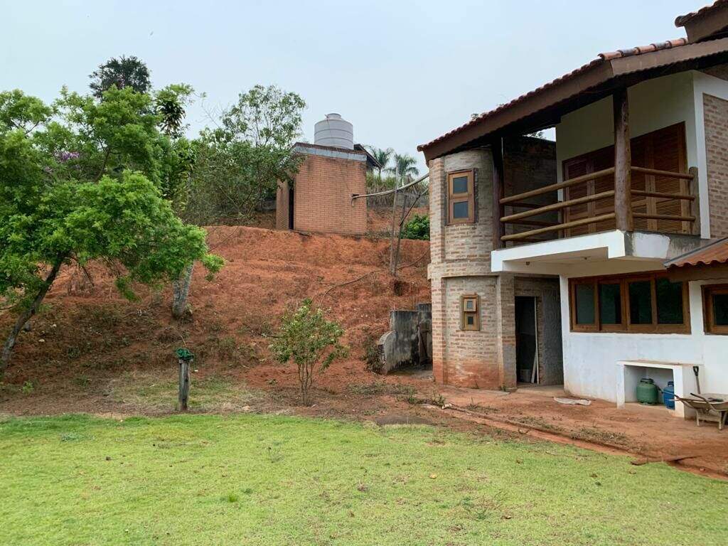Sítio à venda no Nogueira: 