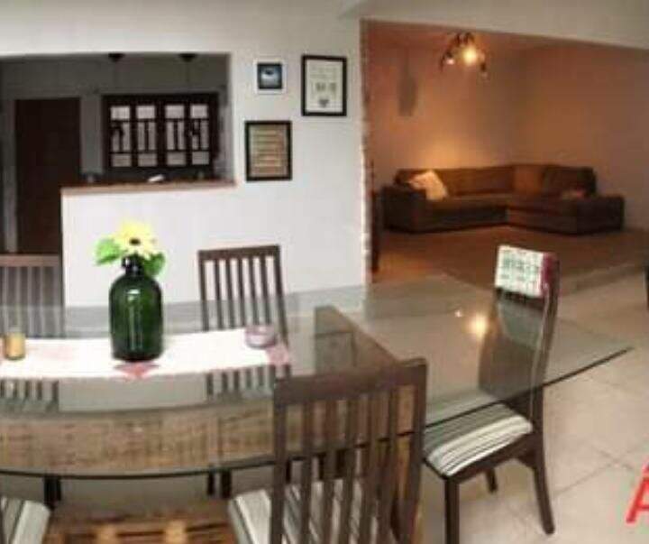 Casa à venda no Santa Joana: 