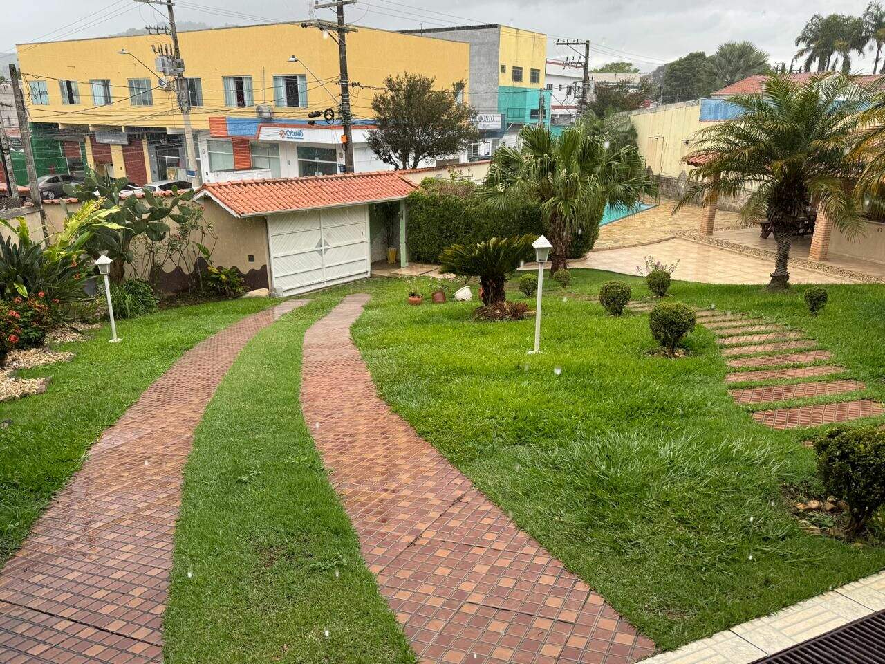 Casa à venda no Centro: 