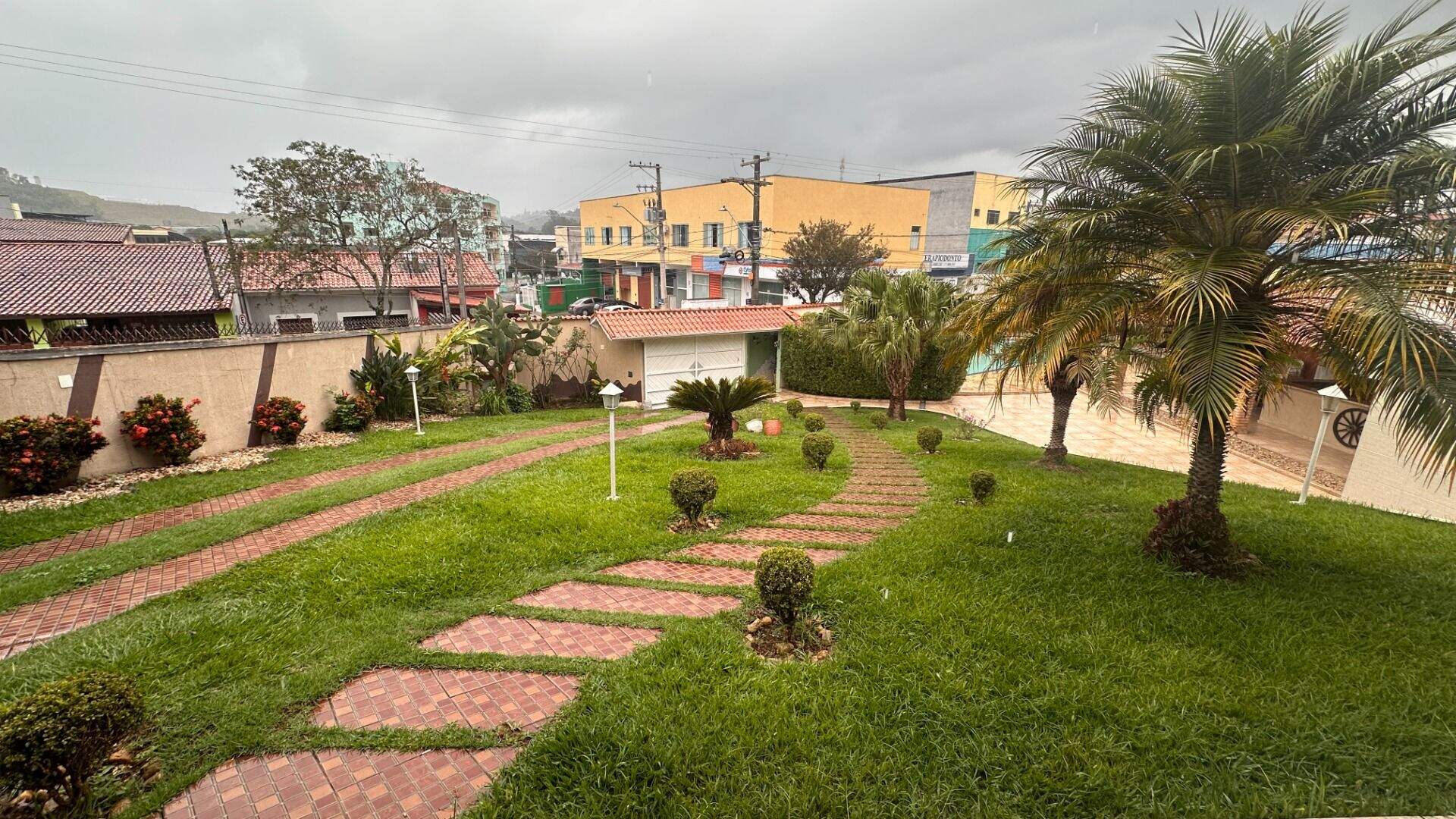 Casa à venda no Centro: 