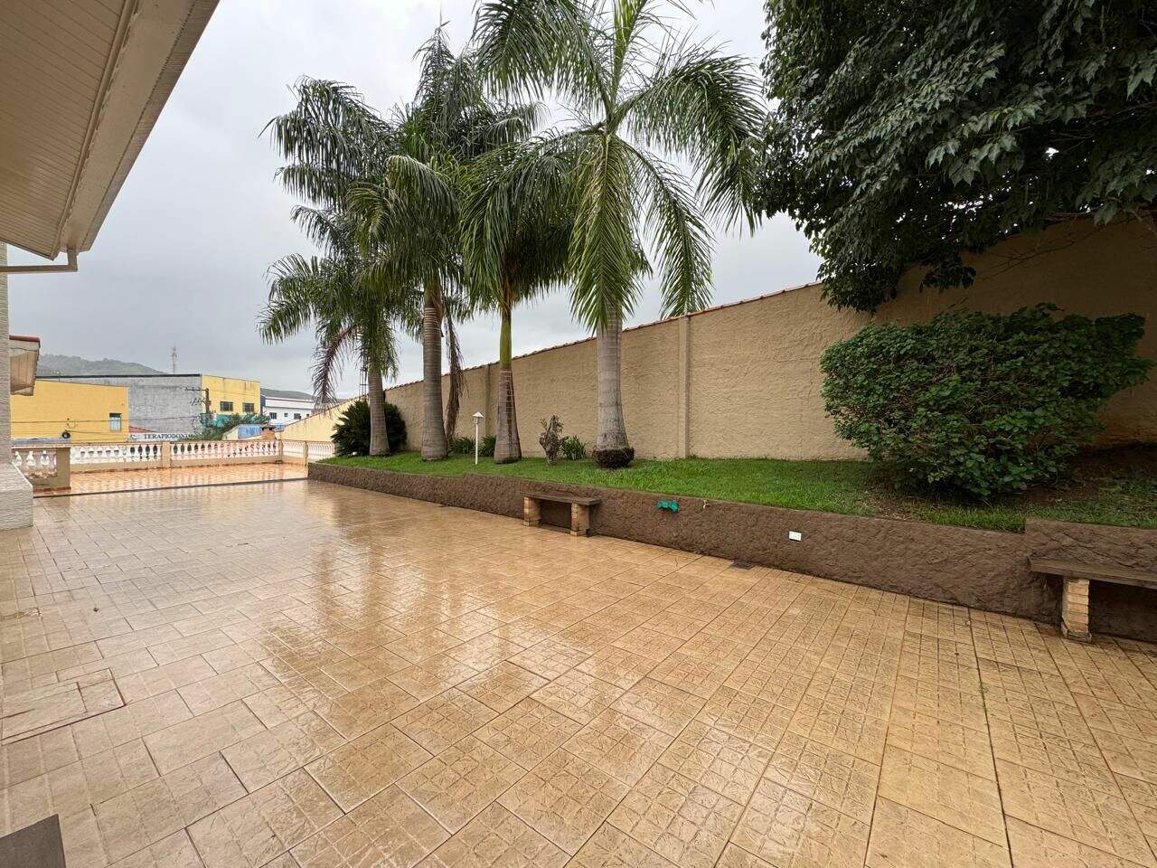 Casa à venda no Centro: 