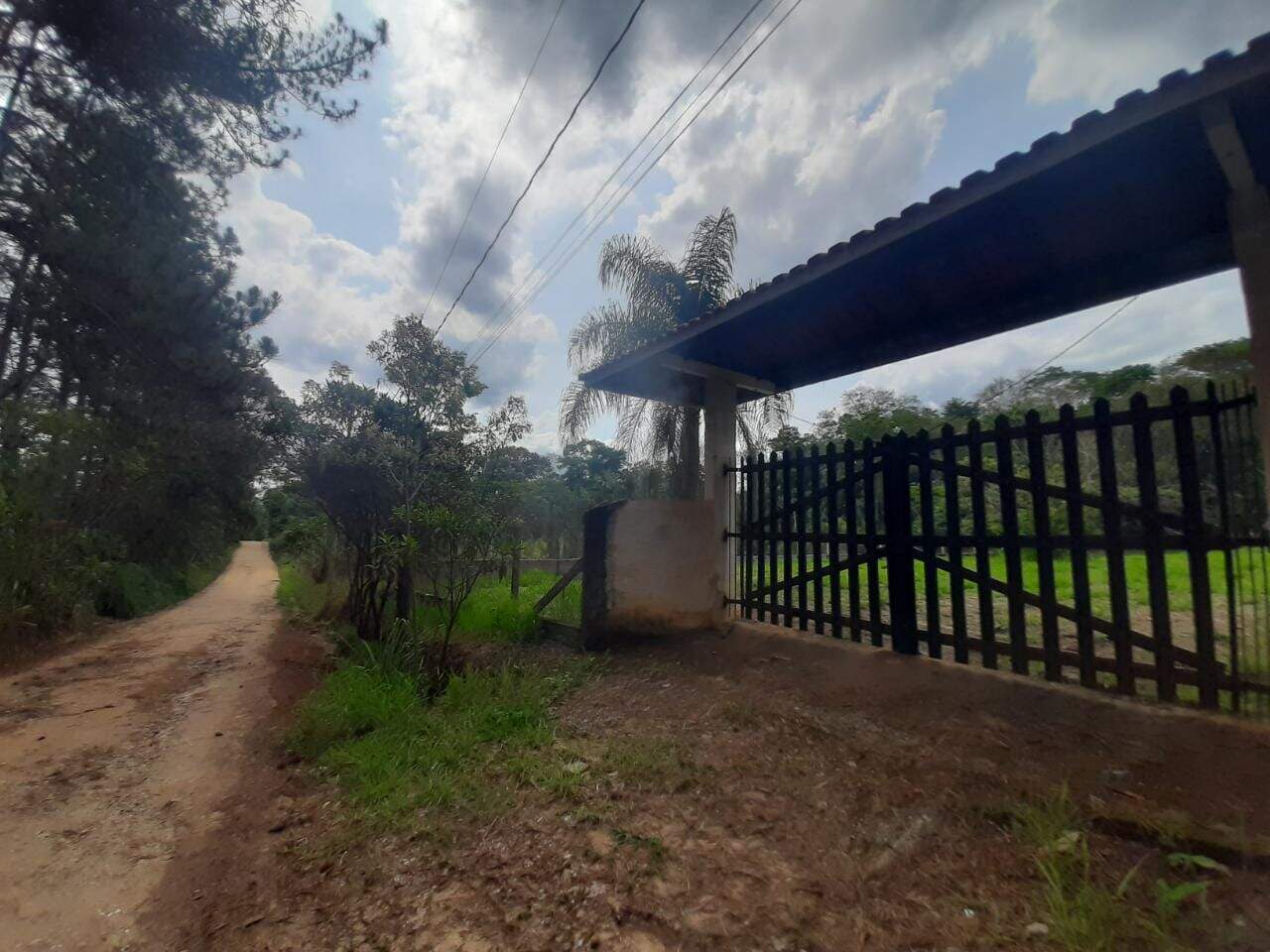 Terreno à venda no Chácaras Rurais de Guararema: 