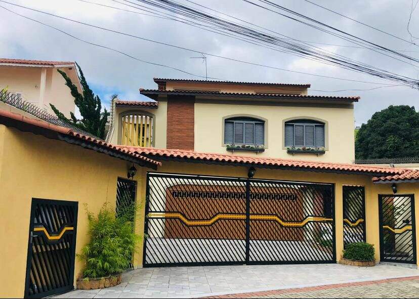 Casa à venda no Centro: 