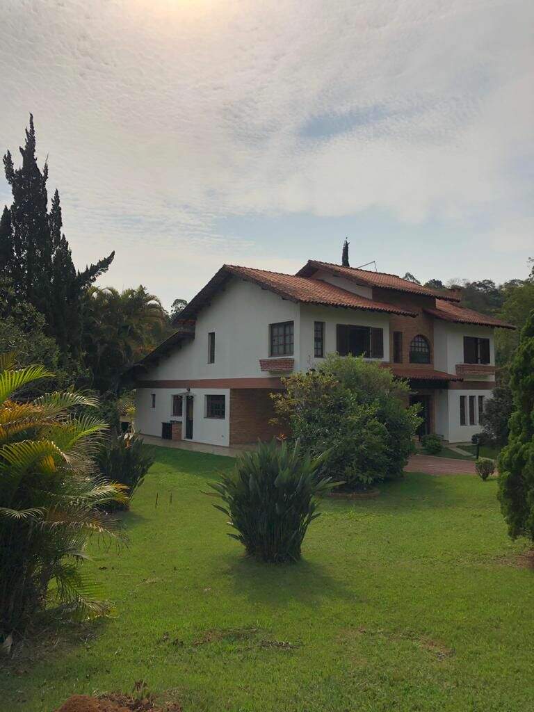 Sobrado à venda no Caputera: 