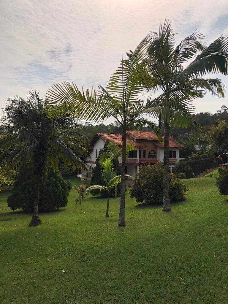 Sobrado à venda no Caputera: 