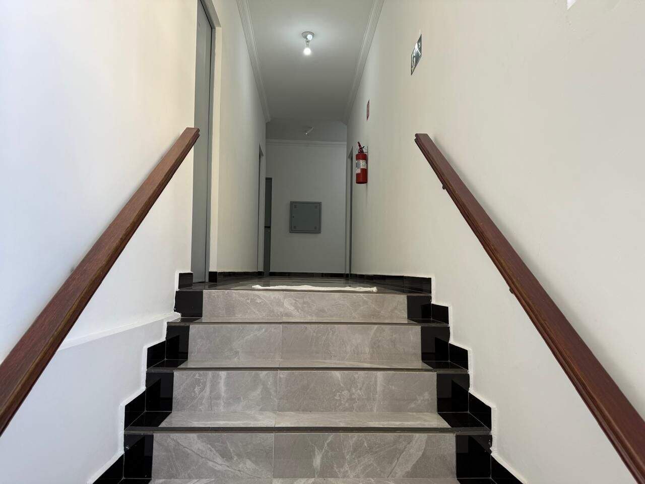 Apartamento para aluguel no Nogueira: 
