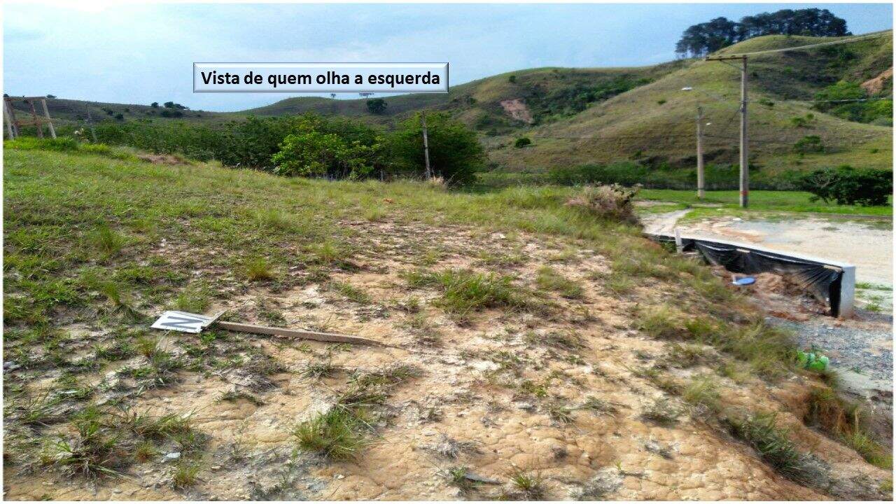 Terreno à venda no Condomínio Parque Vale dos Lagos: 