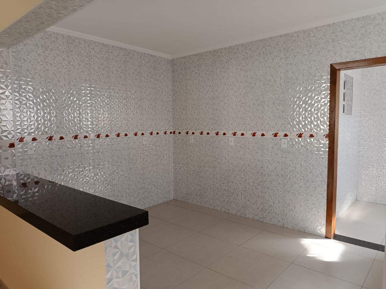 Casa para aluguel no Chácaras Guanabara: 